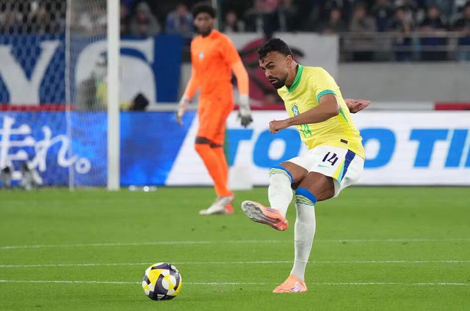 Fabrício Bruno reconhece falhas e pede desculpas após derrota da Seleção: “Um erro não me define” Fabrício Bruno reconhece falhas e pede desculpas após derrota da Seleção: “Um erro não me define”