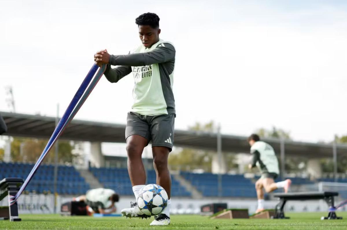 Lyon mira empréstimo de Endrick, que vê clube francês como chance de mostrar serviço antes da Copa Lyon mira empréstimo de Endrick, que vê clube francês como chance de mostrar serviço antes da Copa