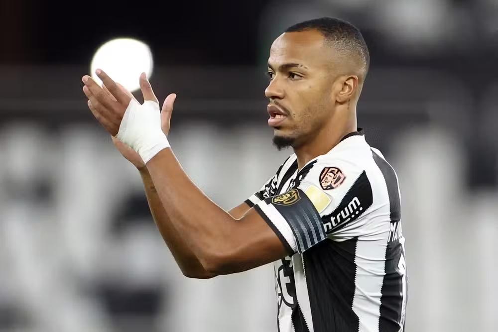 Marlon Freitas cede percentual e negociação entre Botafogo e Palmeiras entra na reta final Marlon Freitas cede percentual e negociação entre Botafogo e Palmeiras entra na reta final