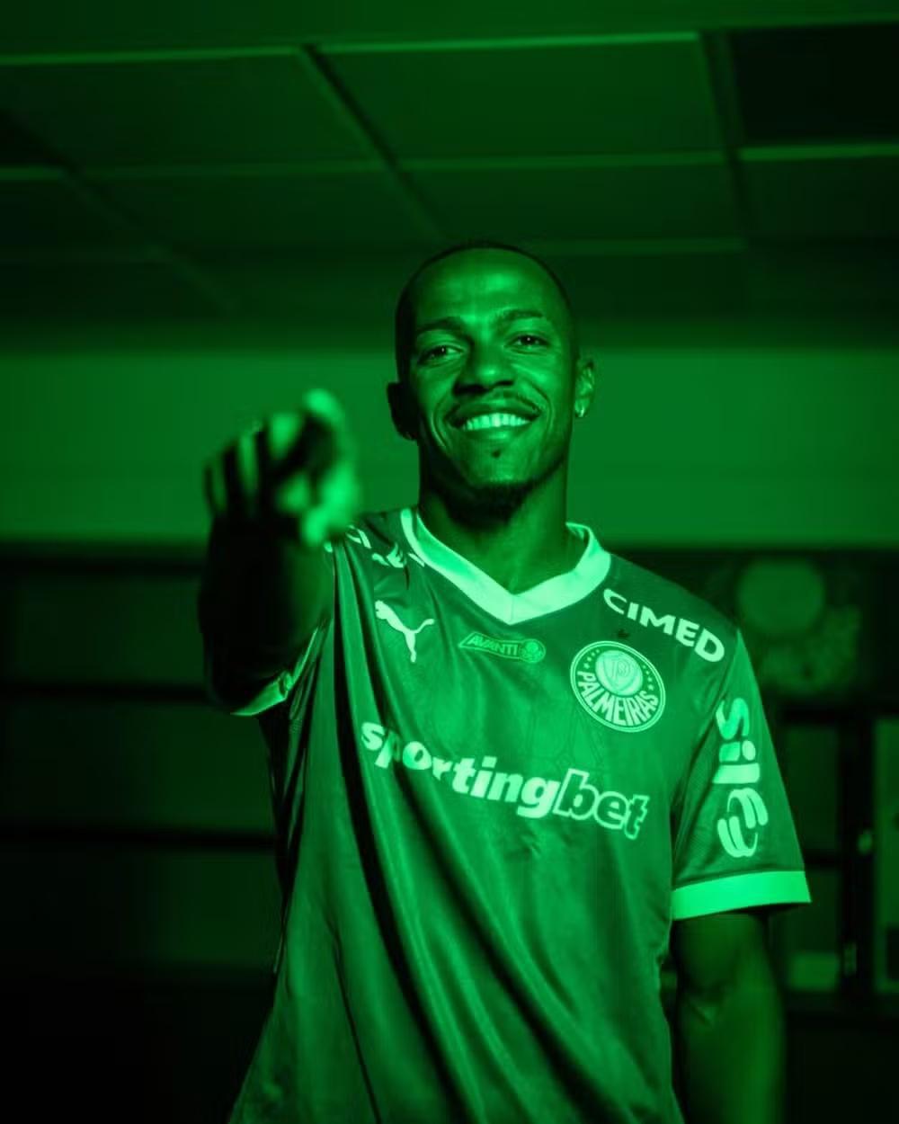 Marlon Freitas revela conversa com Abel Ferreira antes de acerto com o Palmeiras: “Tomei um susto quando recebi a ligação”