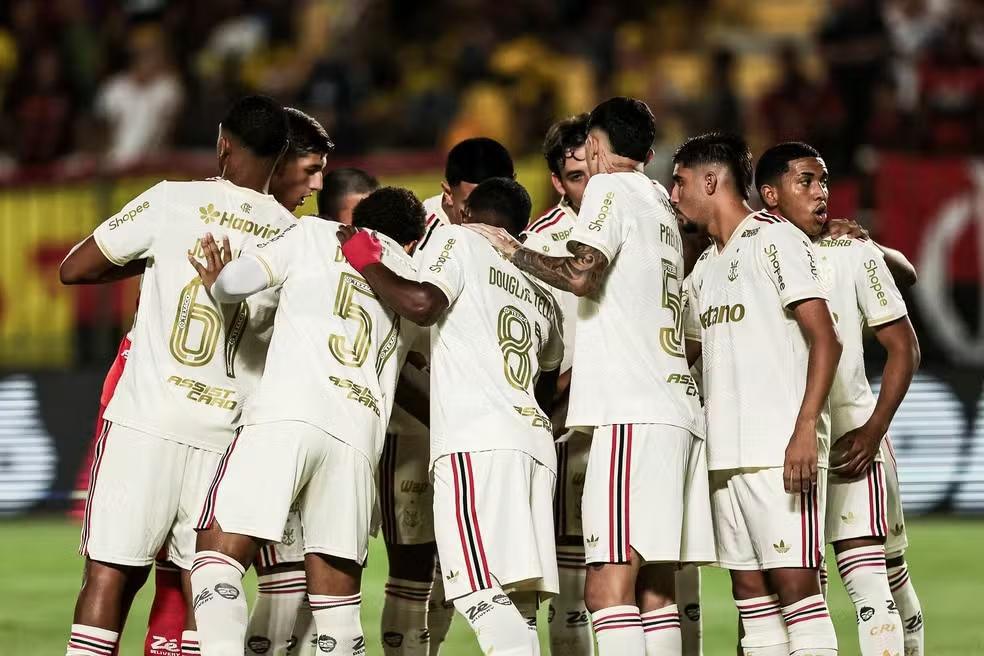 Flamengo avalia retorno do time principal após sequência sem vitórias no Carioca