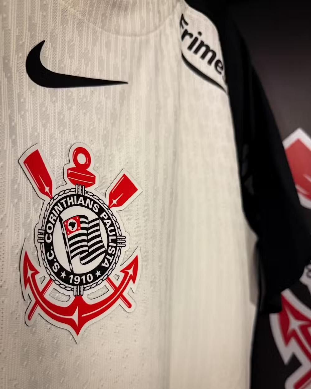 Corinthians amplia negociações comerciais e projeta recorde histórico de patrocínios em 2026 Corinthians amplia negociações comerciais e projeta recorde histórico de patrocínios em 2026
