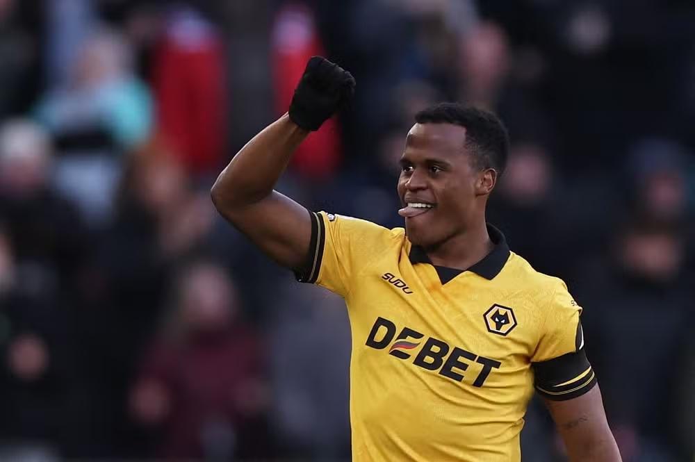 Fluminense avalia reação à proposta do Palmeiras por Jhon Arias em negociação milionária Fluminense avalia reação à proposta do Palmeiras por Jhon Arias em negociação milionária