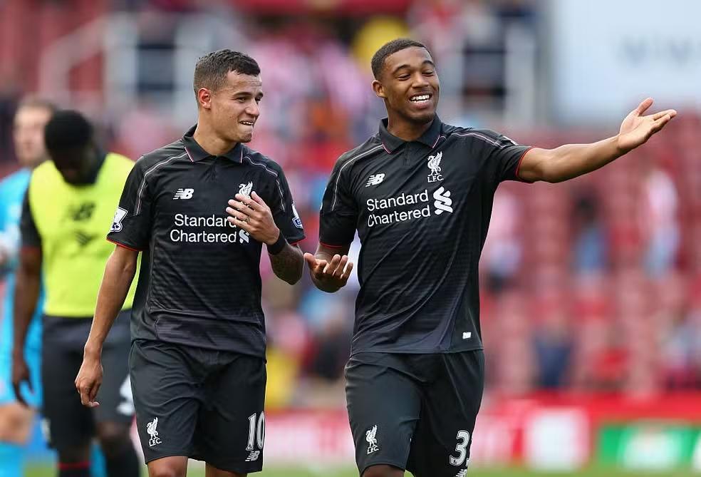 Ex-Liverpool e ex-companheiro de Philippe Coutinho, Jordon Ibe é detido em aeroporto na Inglaterra Ex-Liverpool e ex-companheiro de Philippe Coutinho, Jordon Ibe é detido em aeroporto na Inglaterra