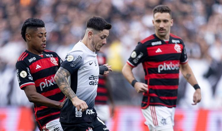 Flamengo segura o Corinthians com um a menos por 0 a 0 e vai à final da Copa do Brasil