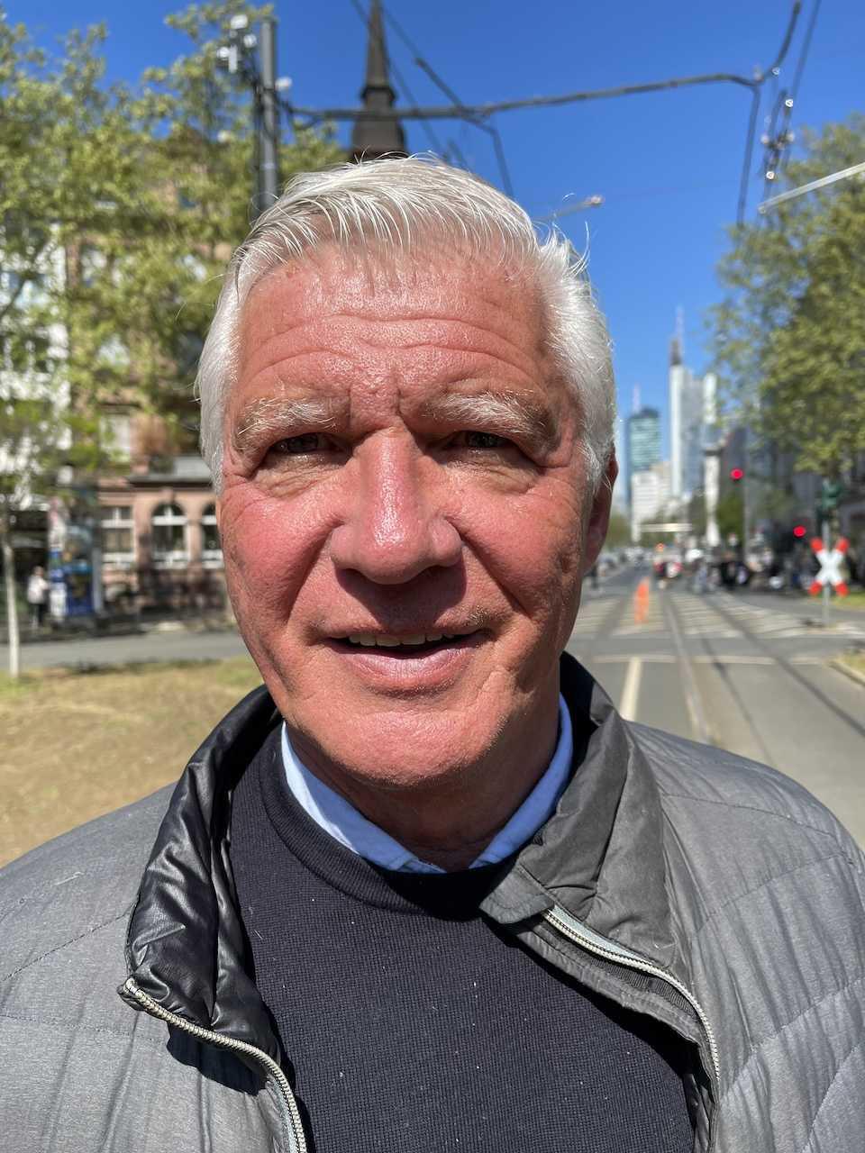 Neuer Sprecher für die Schweizer Straße Neuer Sprecher für die Schweizer Straße