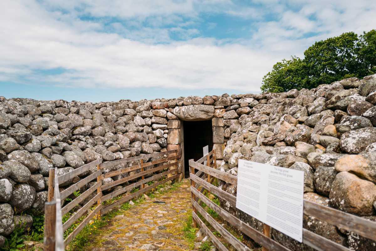 Kiviksgraven