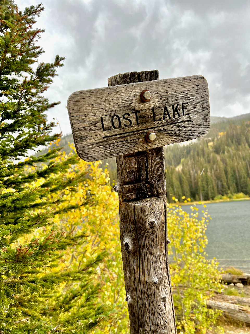 How many lost lakes are there in CO?