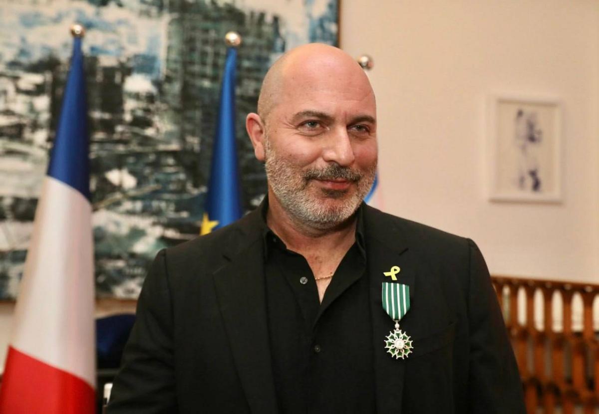 🎭🏅 Lior Raz, star de "Fauda", fait chevalier des arts et des lettres 🎭🏅 Lior Raz, star de "Fauda", fait chevalier des arts et des lettres