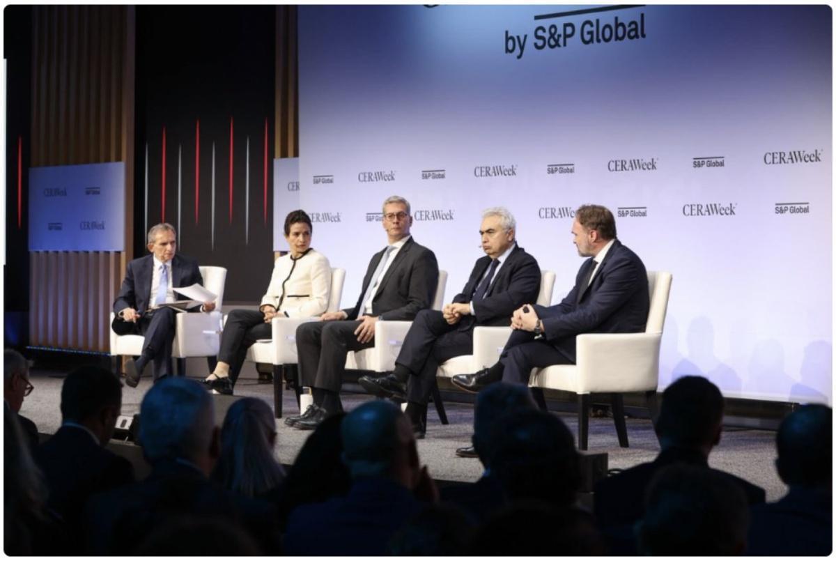 États-Unis/Maroc : Dialogue stratégique sur l'avenir énergétique de l'Afrique à Houston États-Unis/Maroc : Dialogue stratégique sur l'avenir énergétique de l'Afrique à Houston
