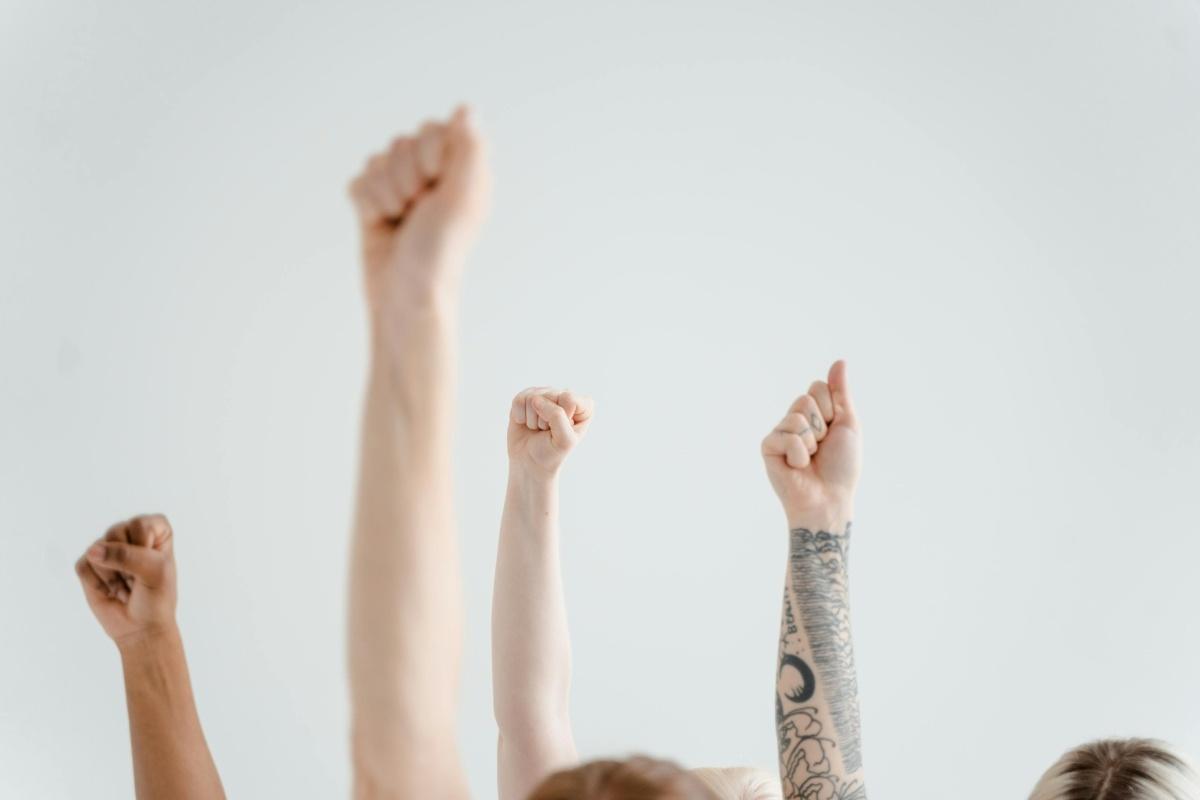 L’intersyndicale vous invite à un rassemblement pour la défense de vos acquis sociaux le jeudi 3 Avril.