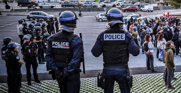 MISE AU POINT & MISE EN GARDE