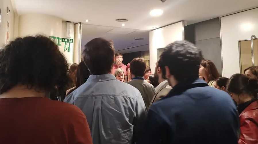 Motín de periodistas en el Congreso