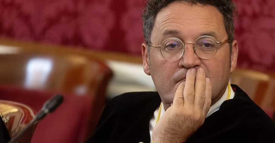 El fiscal general, al borde del banquillo tras confirmar el Supremo su procesamiento