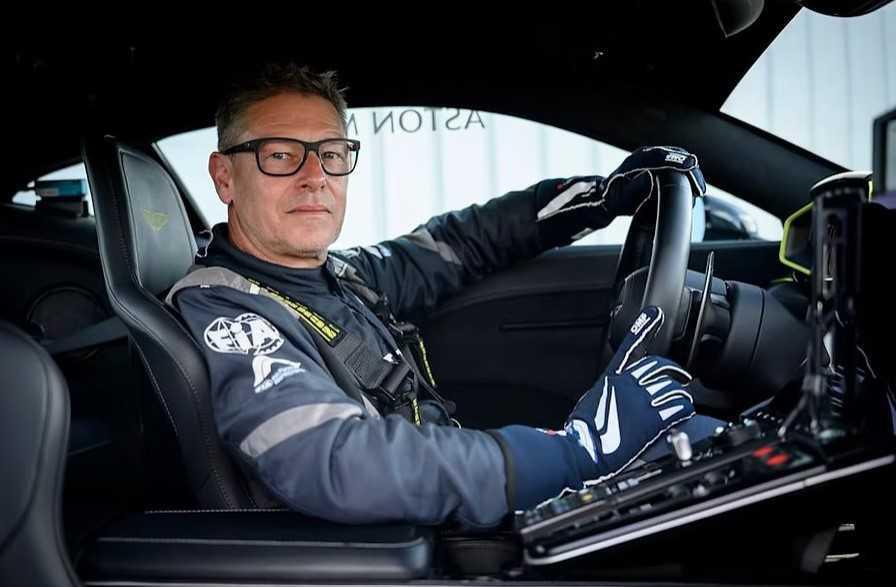 El nuevo Aston Martin Vantage S debutó como Safety Car de la Fórmula1. 