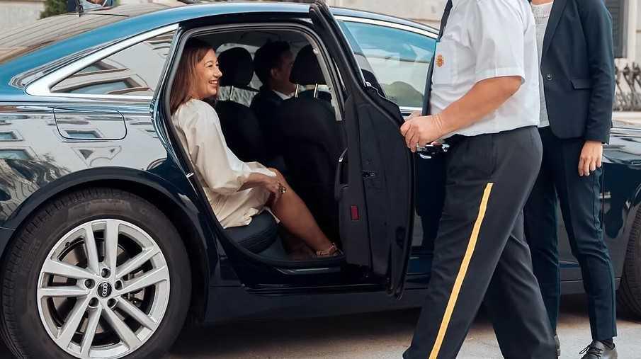 Sánchez amplía la plantilla con 66 nuevos chóferes para altos cargos Sánchez amplía la plantilla con 66 nuevos chóferes para altos cargos