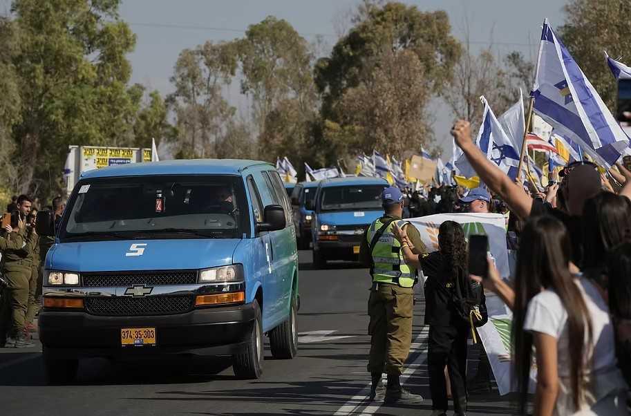 Los 20 rehenes israelíes vivos que quedaban en manos de Hamás ya son libres Los 20 rehenes israelíes vivos que quedaban en manos de Hamás ya son libres