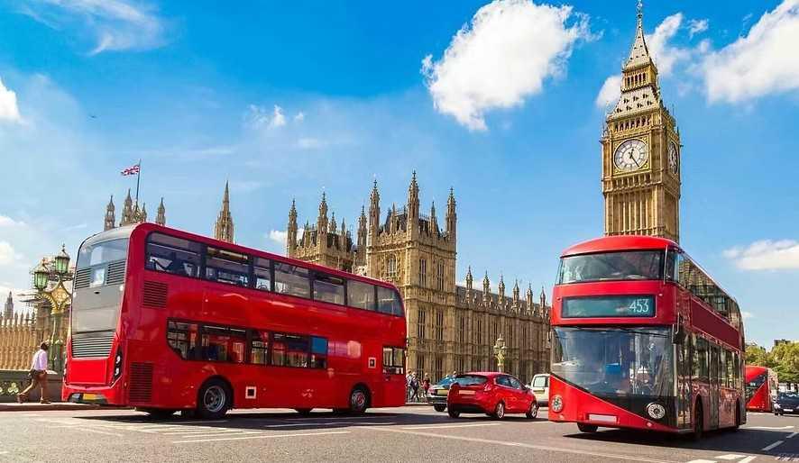 Londres aplicará un peaje diario incluso a vehículos eléctricos. 