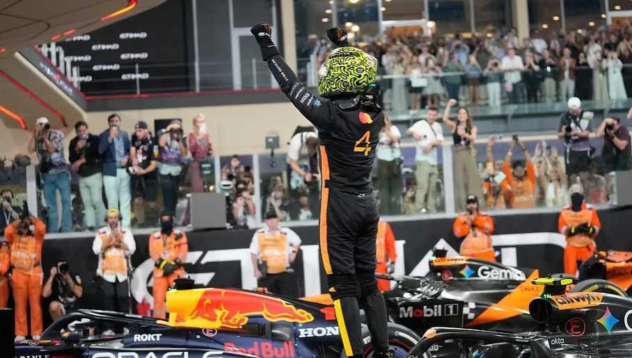 Norris se rompe por completo al conquistar el título de F1 Norris se rompe por completo al conquistar el título de F1