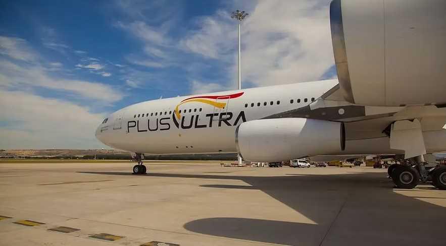 Nervios en el entorno de Zapatero por el golpe a Plus Ultra: un detenido es su «íntimo» amigo Nervios en el entorno de Zapatero por el golpe a Plus Ultra: un detenido es su «íntimo» amigo