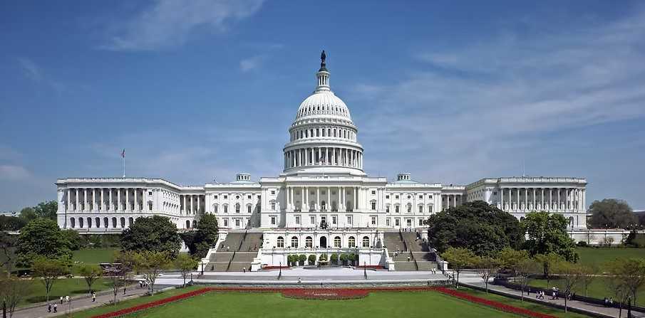 -Trump ordena celebrar una carrera de Indycar en las calles de Washington 