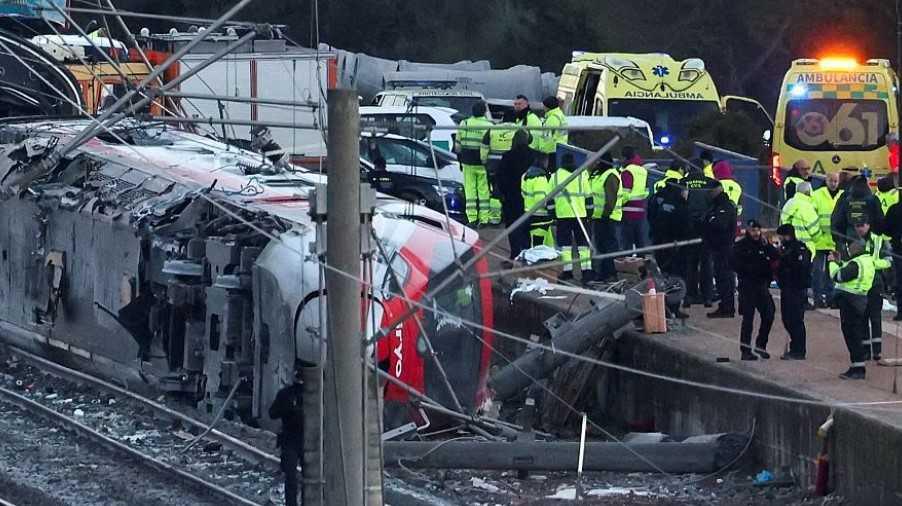Adamuz, dos semanas después: todo lo que se sabe y lo que intenta ocultar el Gobierno Adamuz, dos semanas después: todo lo que se sabe y lo que intenta ocultar el Gobierno