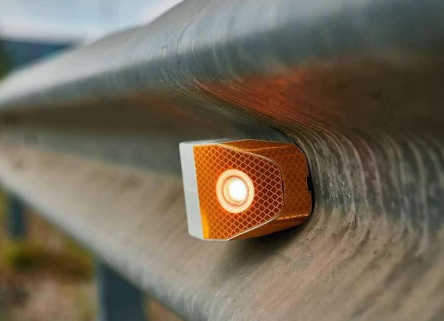 El Espejismo de la Señal Pasiva: Por qué la DGT sigue fallando en los Puntos Negros