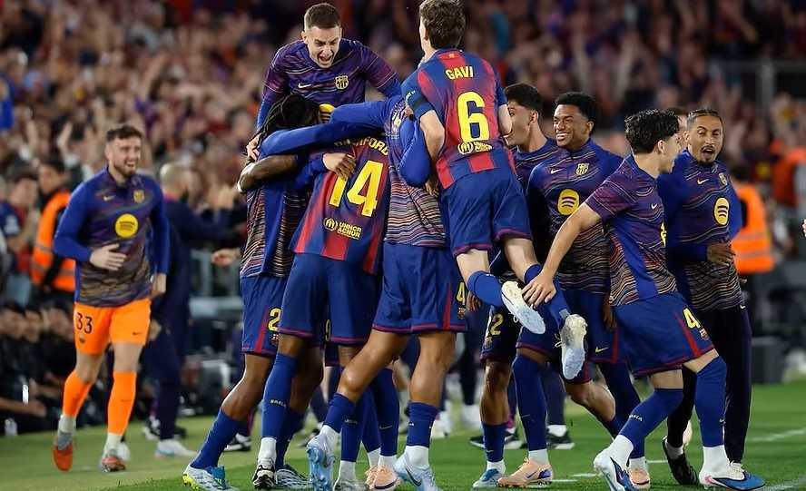 El FC Barcelona se alza con el título tras doblegar al Real Madrid El FC Barcelona se alza con el título tras doblegar al Real Madrid