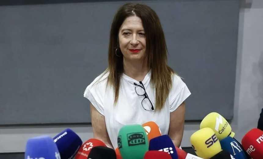 El juez imputa a la presidenta de la SEPI y otra veintena de cargos por los amaños de la "trama Leire Díez" El juez imputa a la presidenta de la SEPI y otra veintena de cargos por los amaños de la "trama Leire Díez"