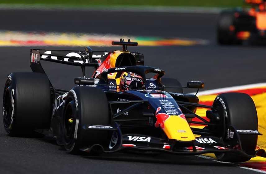 Victoria de Antonelli en el G.P. de Bélgica y amplía en el mundial de F1 Victoria de Antonelli en el G.P. de Bélgica y amplía en el mundial de F1