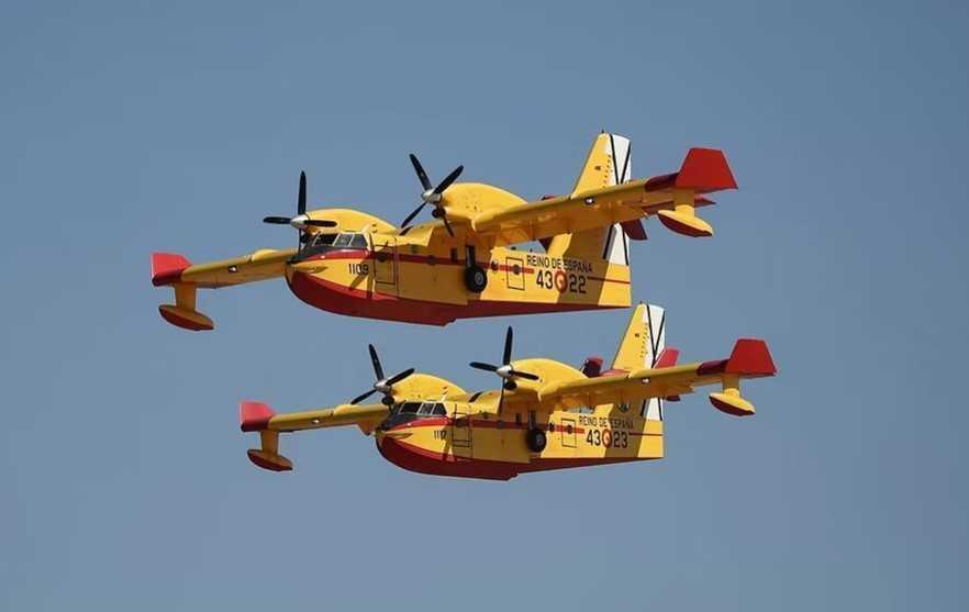 El Gobierno cancela la renovación de diez hidroaviones que declaró «urgente» por su antigüedad
