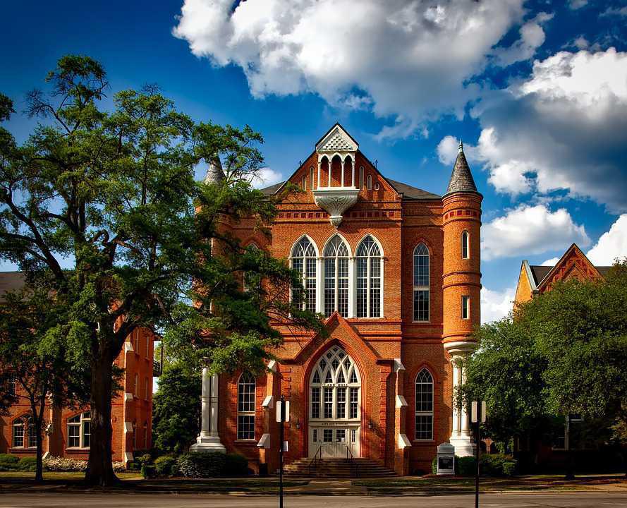 Sorority Housing 