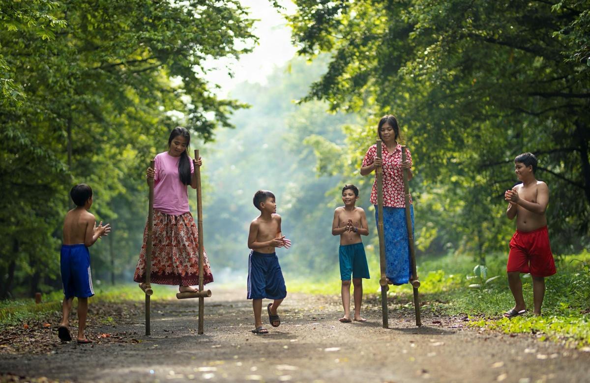 La famille n'est pas un sanctuaire : une philosophe démystifie les liens familiaux La famille n'est pas un sanctuaire : une philosophe démystifie les liens familiaux