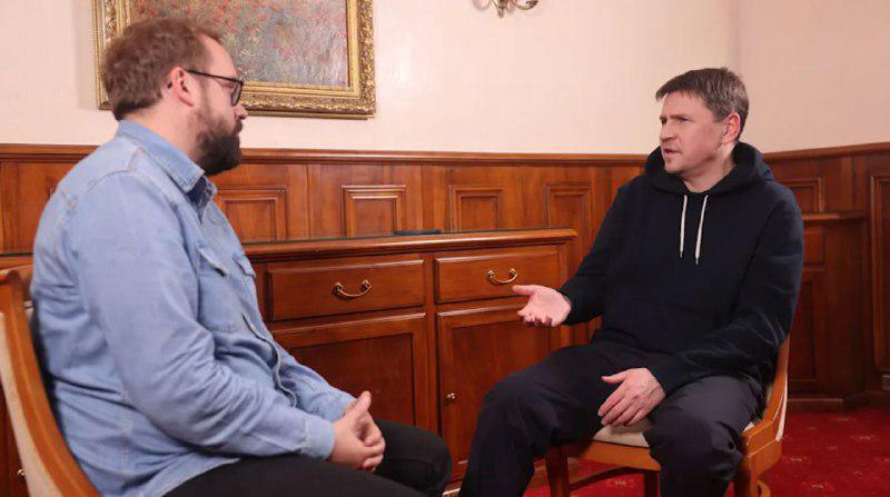 "La guerre, selon le plan de Poutine, se poursuivra jusqu'à ce qu'il conquière l'ensemble du territoire ukrainien." Entretien avec Mikhaïl Podolyak