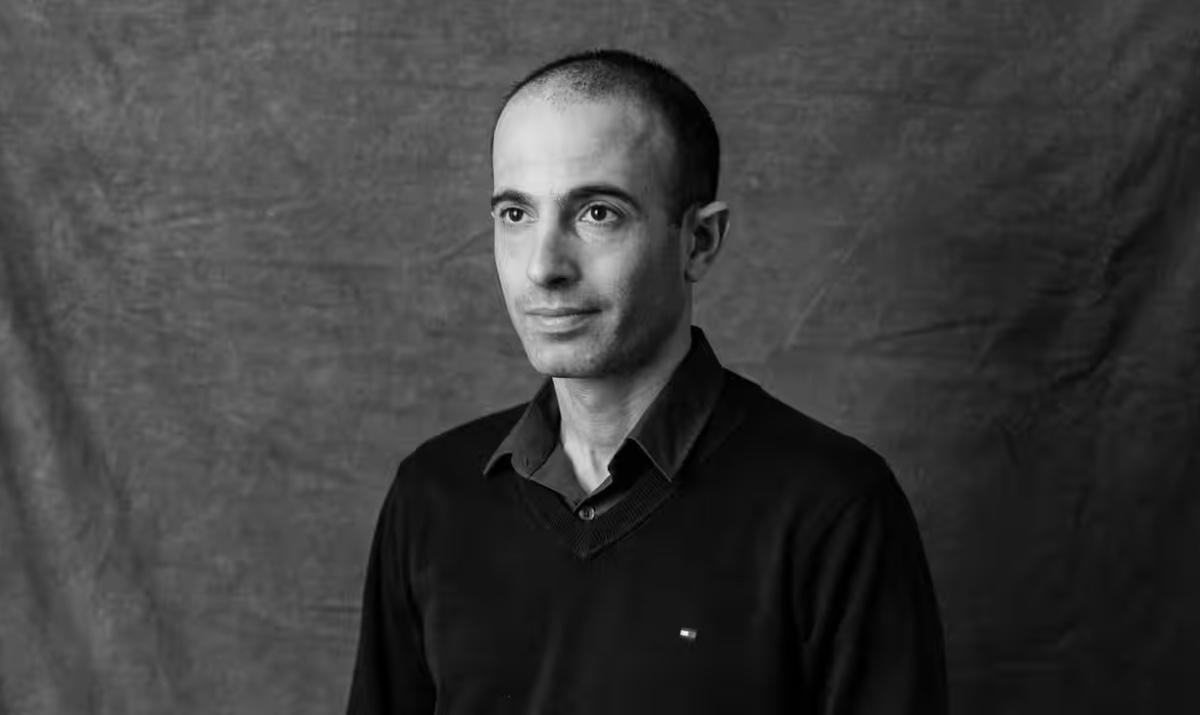 Yuval Harari alerte sur le risque d'une crise financière majeure due à l'IA Yuval Harari alerte sur le risque d'une crise financière majeure due à l'IA