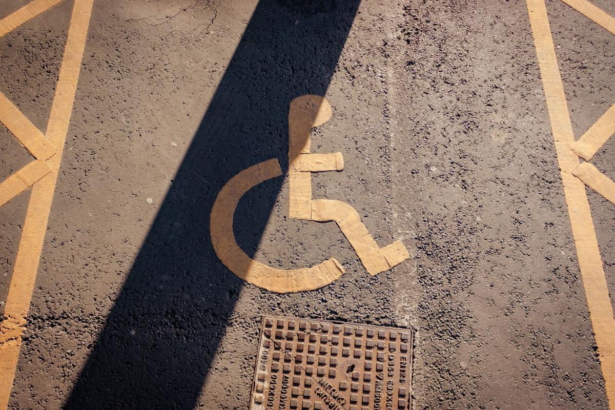 Aux États-Unis, le droit des personnes handicapées à vivre dans leur communauté fragilisé