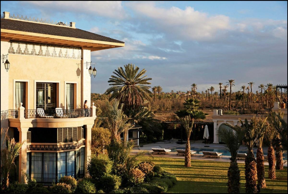 Adriana Karembeu : son palais secret à Marrakech, symbole du luxe et de l’art de vivre marocain