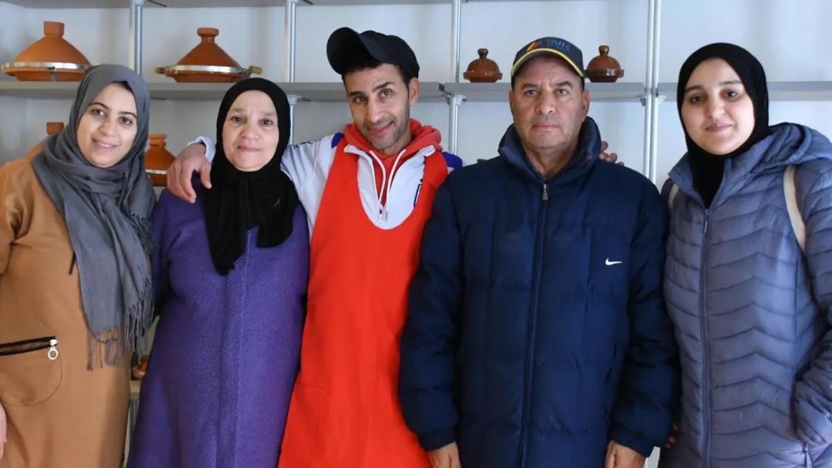 "Marrakech" première boucherie halal du centre historique de Carrara, dirigée par Mohamed Akhy