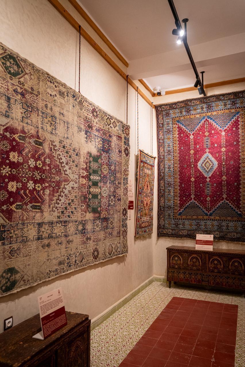 Maison Culturelle du Tapis à Marrakech : une approche muséale du tapis marocain, de sa mémoire et de ses gestes Maison Culturelle du Tapis à Marrakech : une approche muséale du tapis marocain, de sa mémoire et de ses gestes