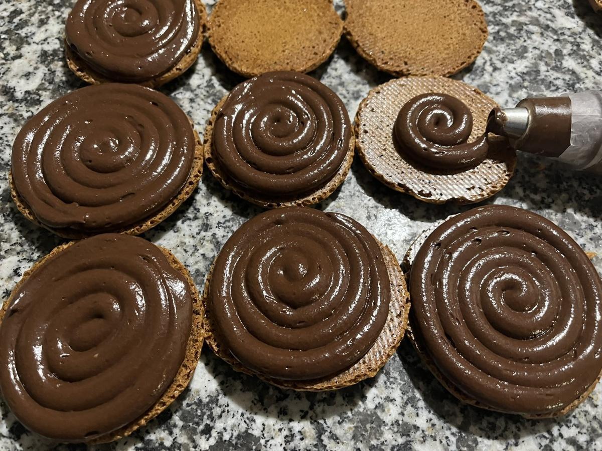 Macaron café et ganache chocolat