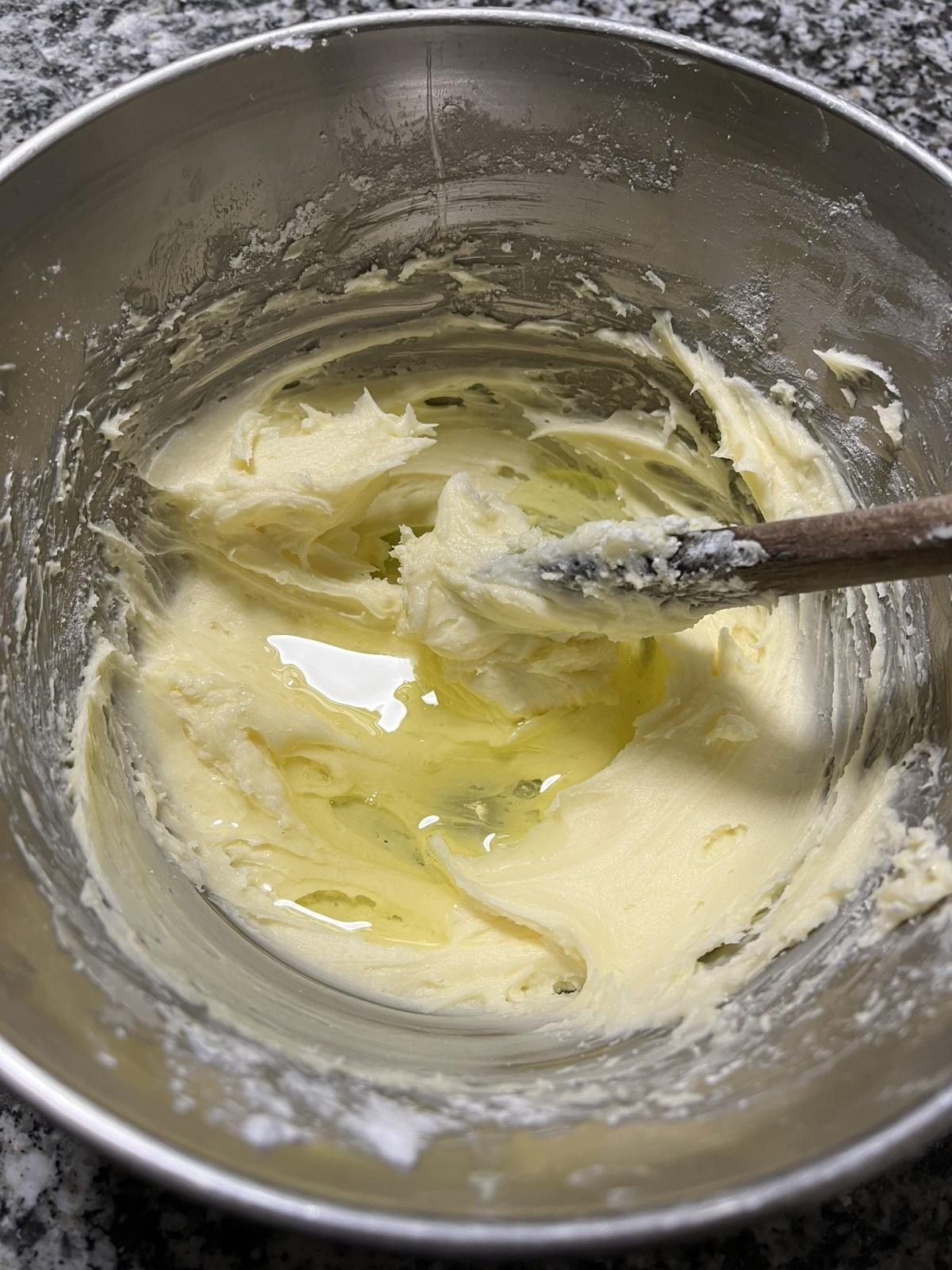 Pâte à tulipe et cigarette Pâte à tulipe et cigarette