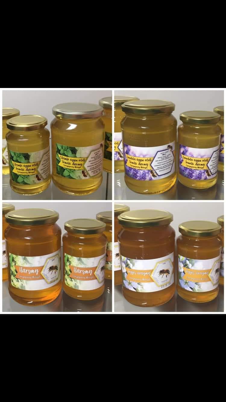 Bauernhonig aus eigener Produktion Bauernhonig aus eigener Produktion