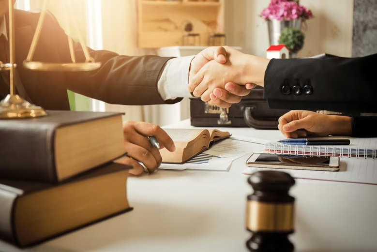 Was kostet ein Anwalt in Ungarn? Was kostet ein Anwalt in Ungarn?