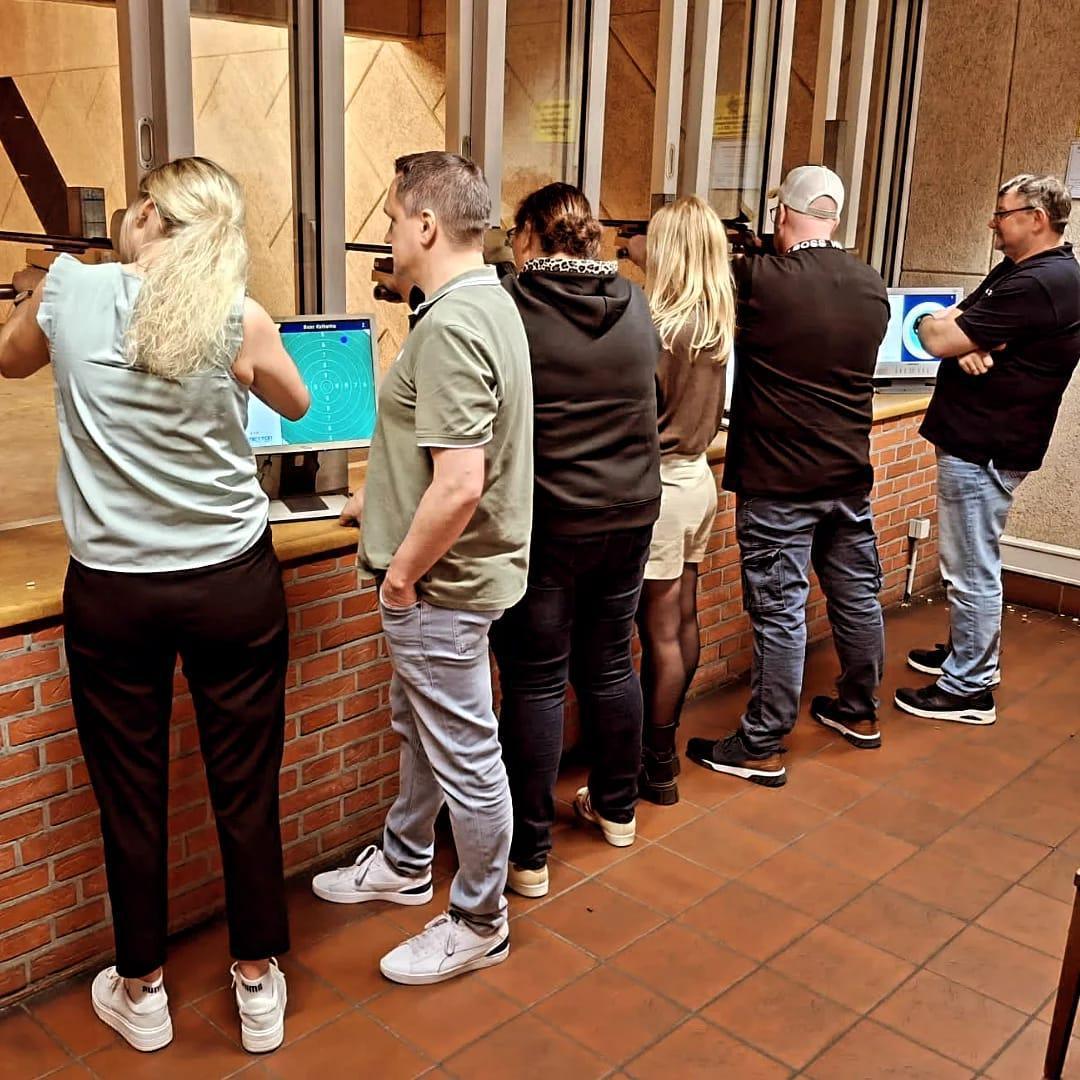 Königspaar aus Neudörpen im Schützenhaus 2025 Königspaar aus Neudörpen im Schützenhaus 2025