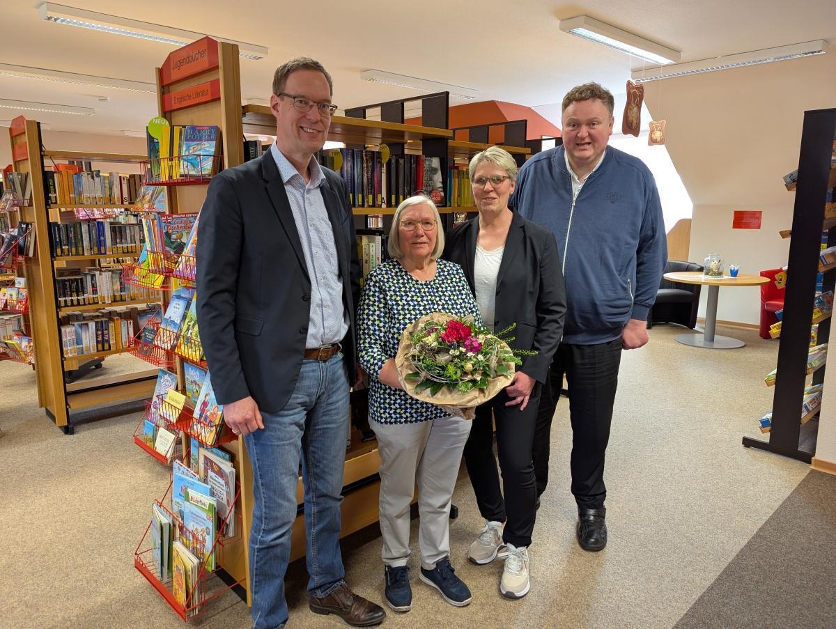 Ehrung für Hannelore Breitenstein Ehrung für Hannelore Breitenstein