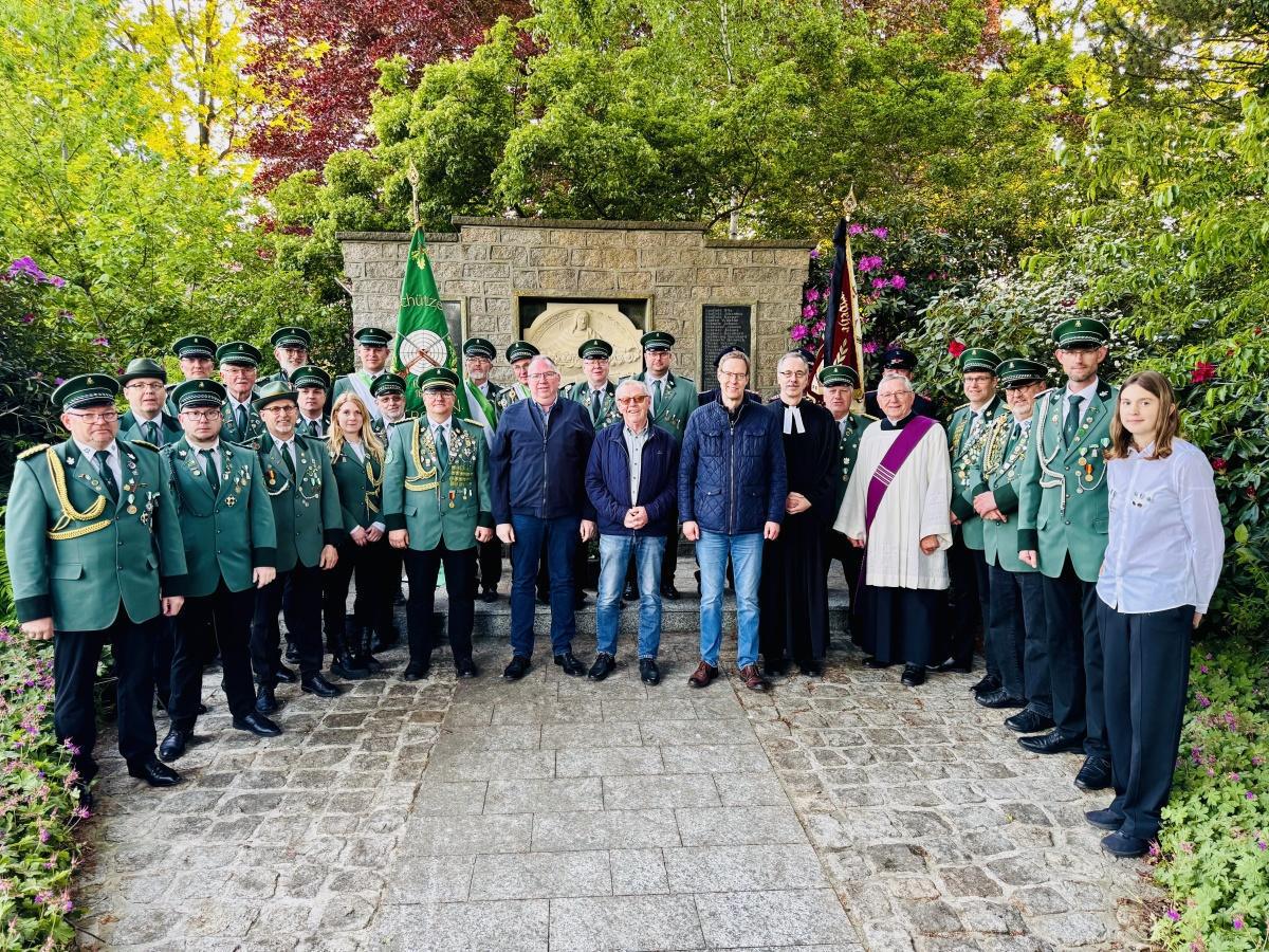 80 Jahre Kriegsende – würdiges Gedenken in Dörpen 80 Jahre Kriegsende – würdiges Gedenken in Dörpen