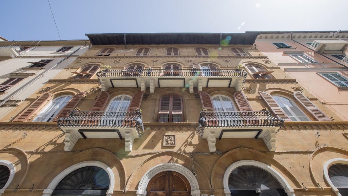 La Spezia e il Liberty -La Spezia and Art Nouveau La Spezia e il Liberty -La Spezia and Art Nouveau