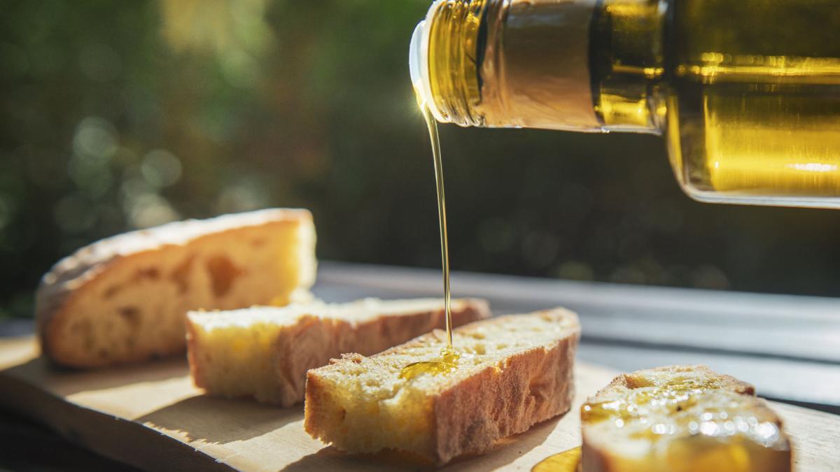 Olio DOP Riviera di Levante - Riviera di Levante PDO Olive Oil Olio DOP Riviera di Levante - Riviera di Levante PDO Olive Oil