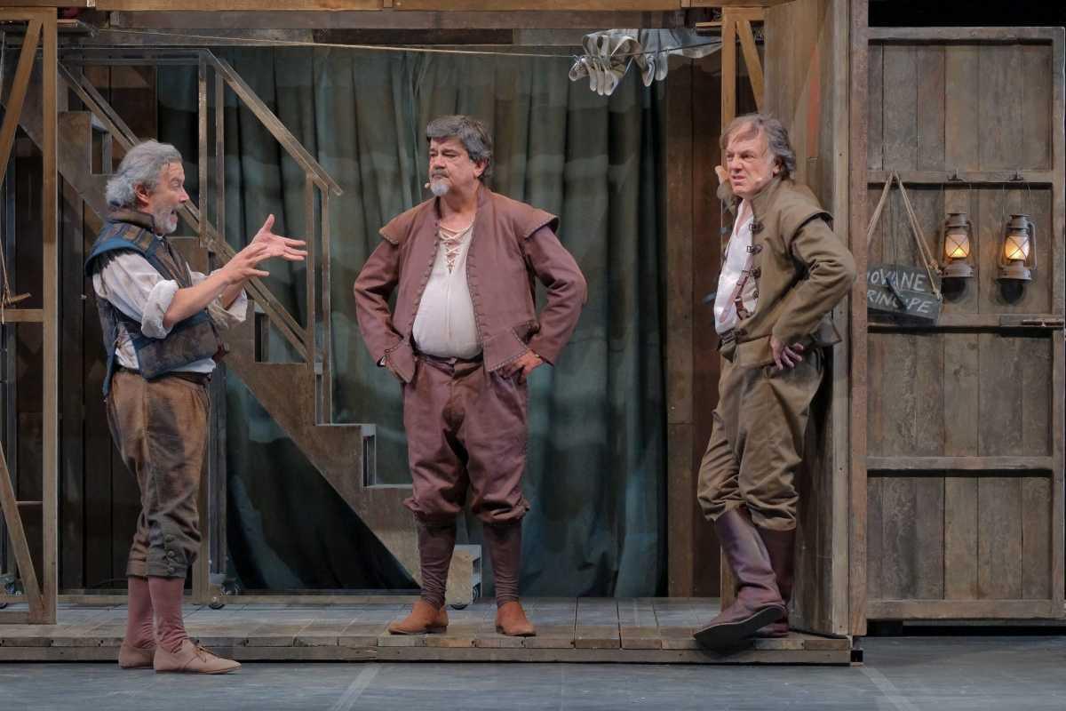 ROSENCRANTZ E GUILDENSTERN SONO MORTI uno spettacolo di Tom Stoppard (start h. 20.45) ROSENCRANTZ E GUILDENSTERN SONO MORTI uno spettacolo di Tom Stoppard (start h. 20.45)