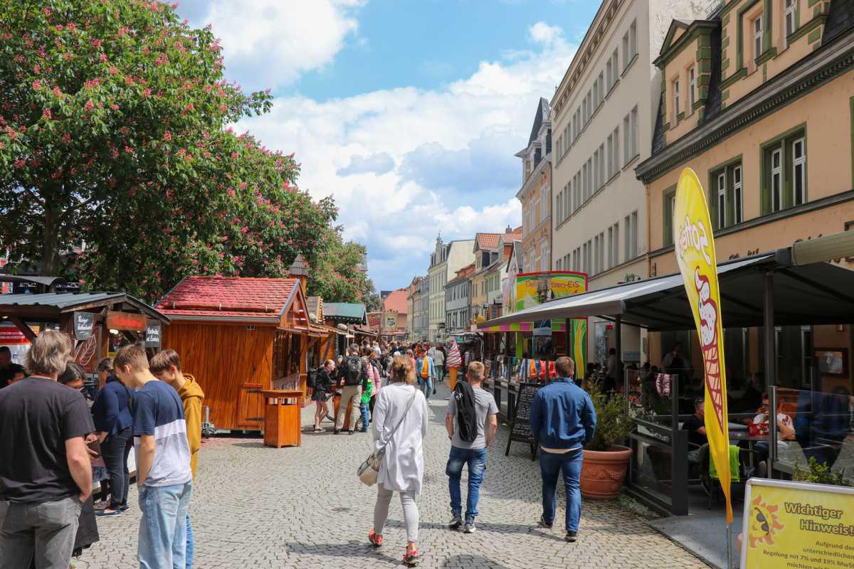 Vereinsmeile zum 31. Rudolstädter Altstadtfest Vereinsmeile zum 31. Rudolstädter Altstadtfest